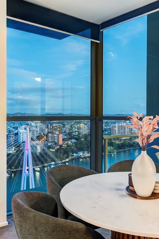 Furnished 3 Bedroom House in Brisbane City