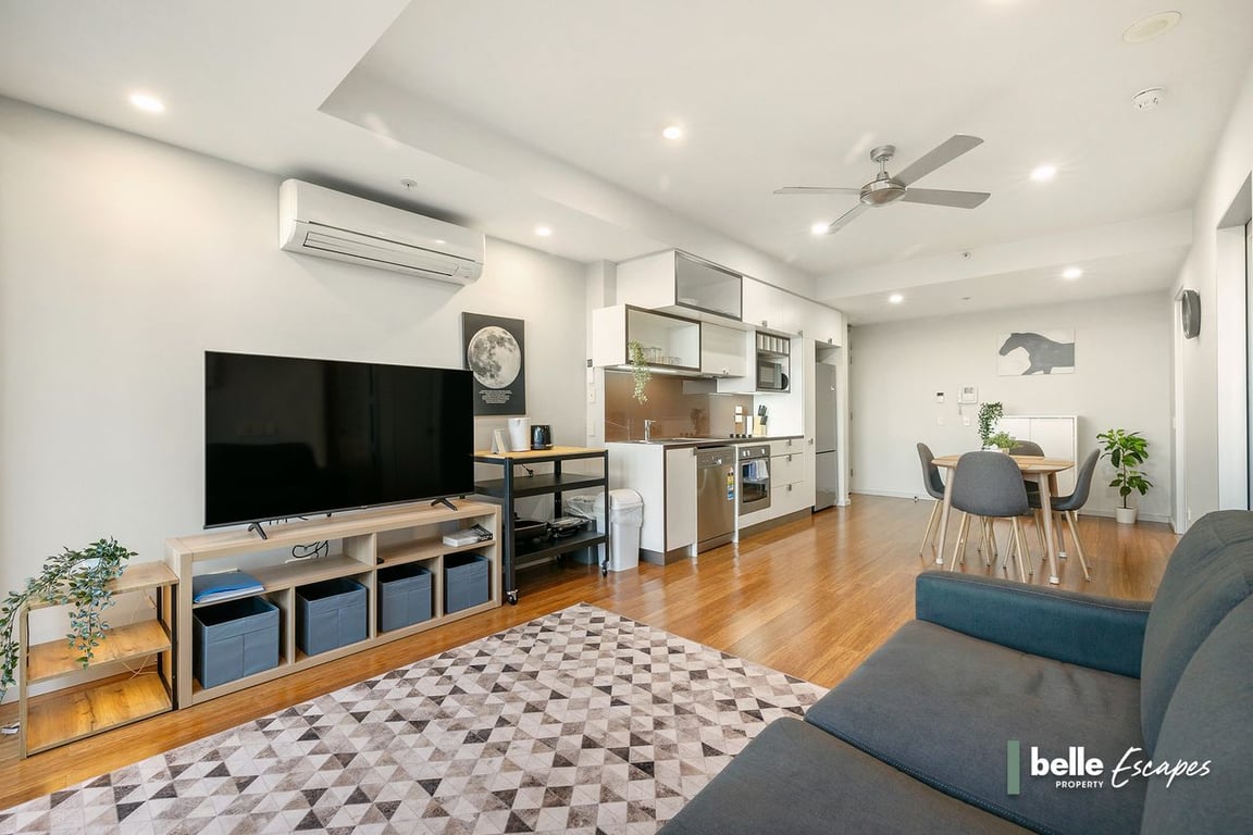 Furnished 2 Bedroom House in Adelaide