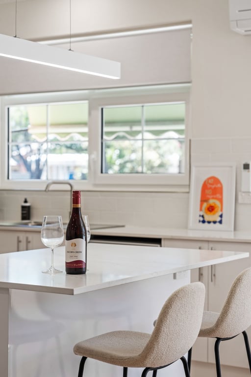 Furnished 1 Bedroom House in Glenelg