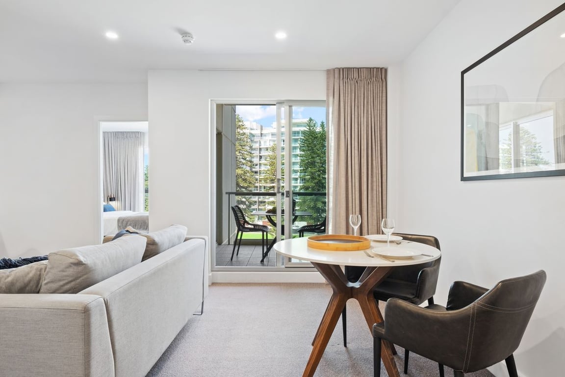 Furnished 1 Bedroom House in Glenelg
