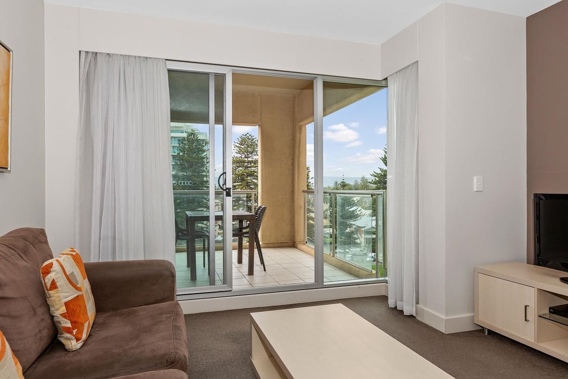 Furnished 2 Bedroom House in Glenelg