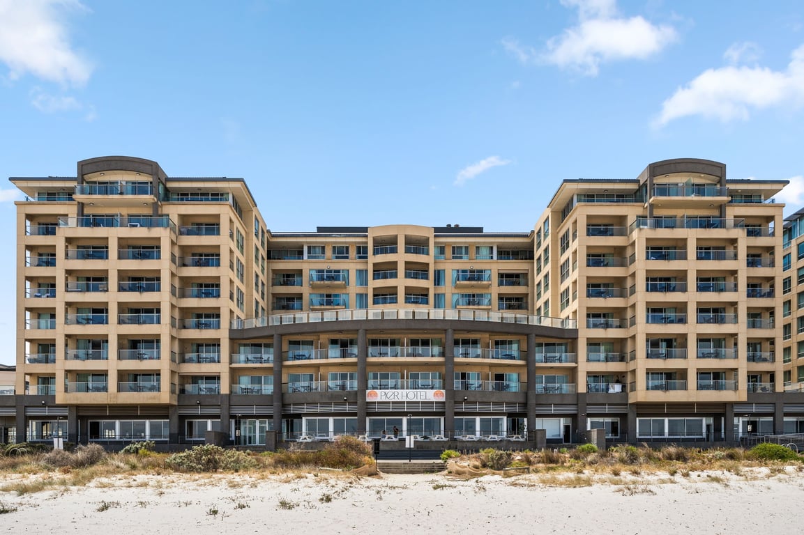 Furnished 1 Bedroom House in Glenelg