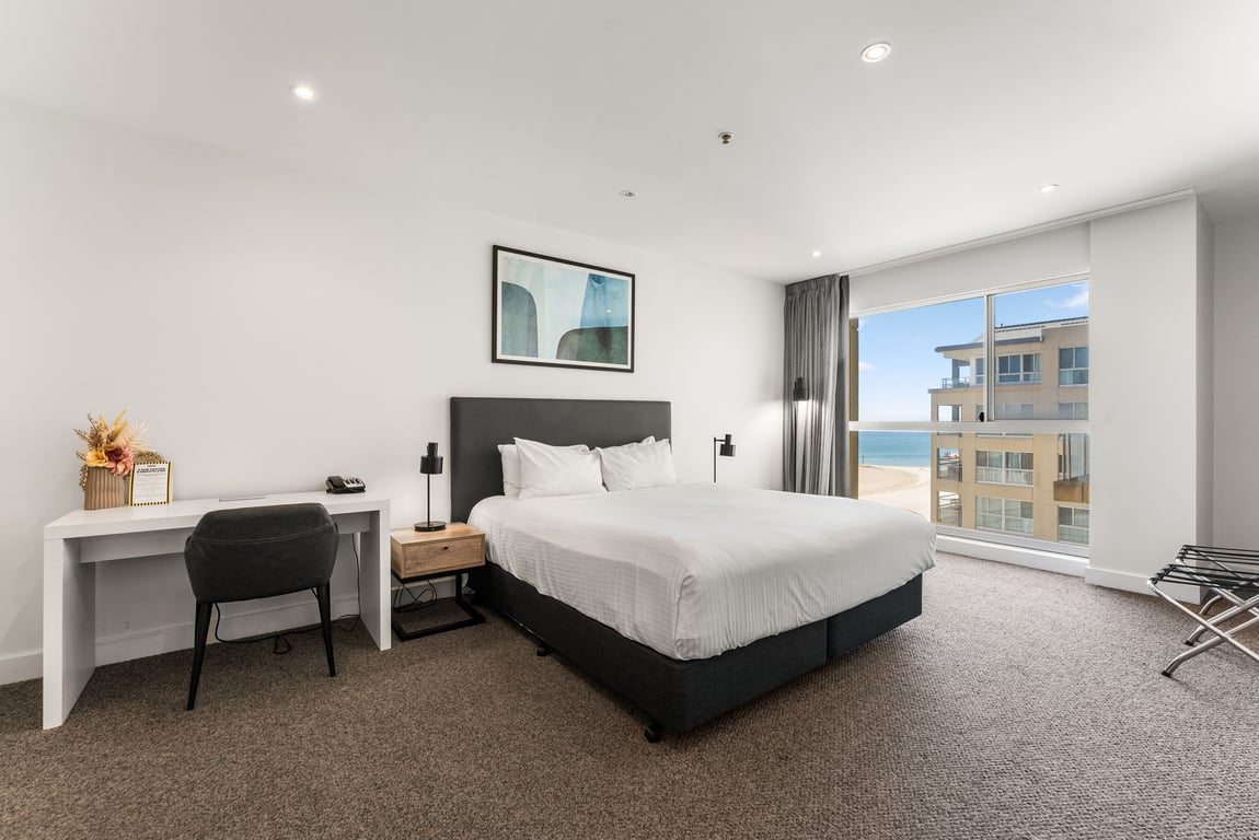 Furnished 1 Bedroom House in Glenelg