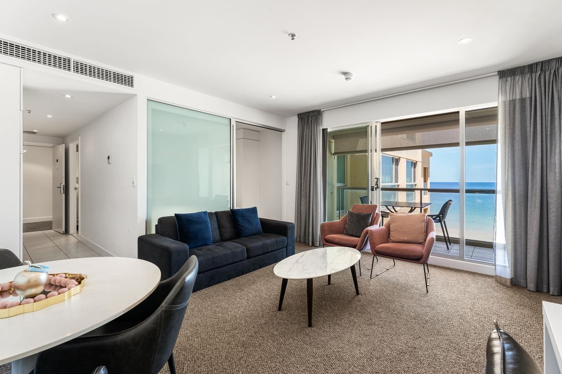 Furnished 1 Bedroom House in Glenelg