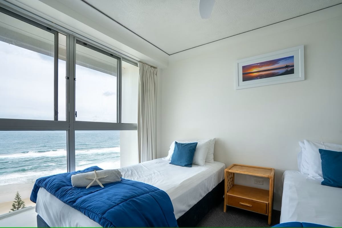 Furnished 2 Bedroom Apartment