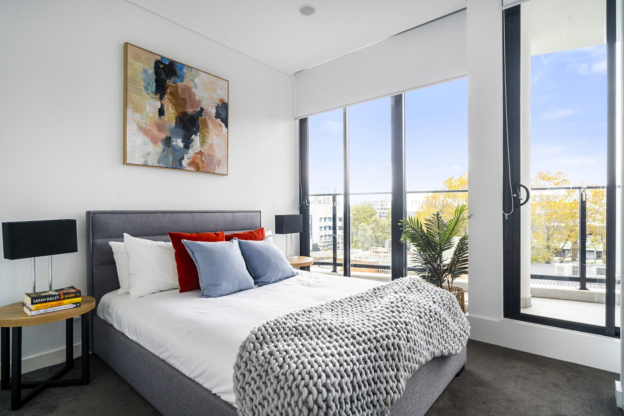 Furnished 2 Bedroom Apartment in Wollongong