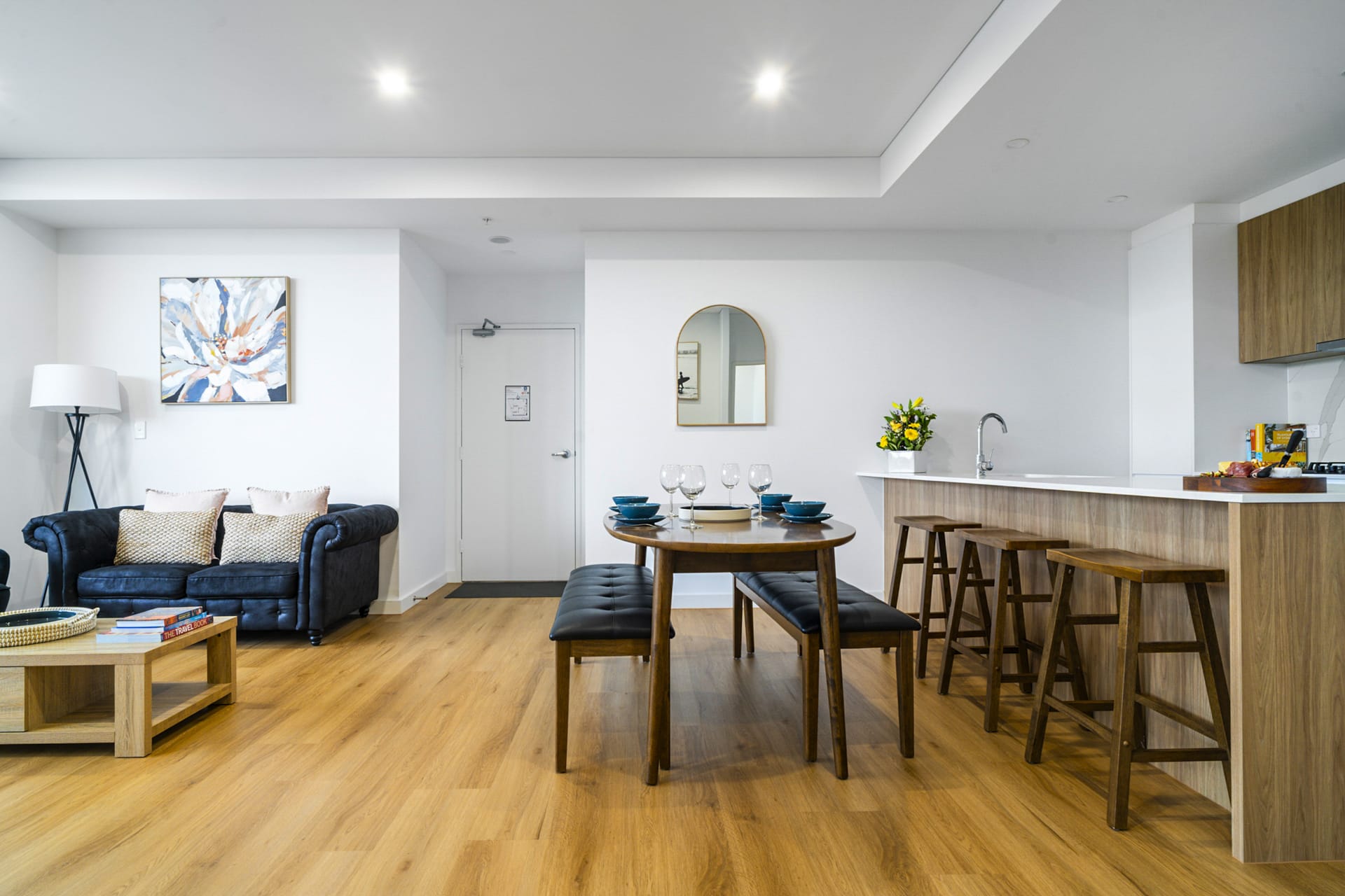 Furnished 2 Bedroom Apartment in Wollongong