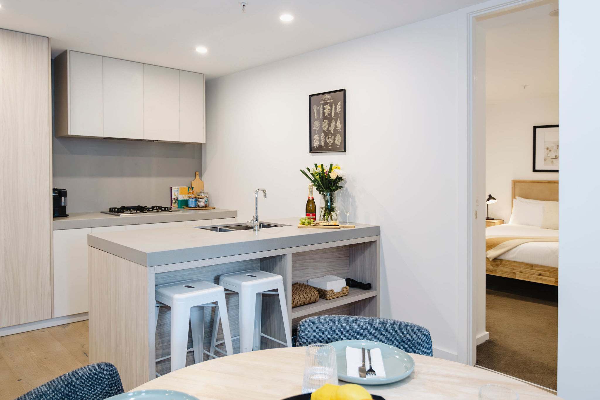 Furnished 2 Bedroom Apartment in Abbotsford