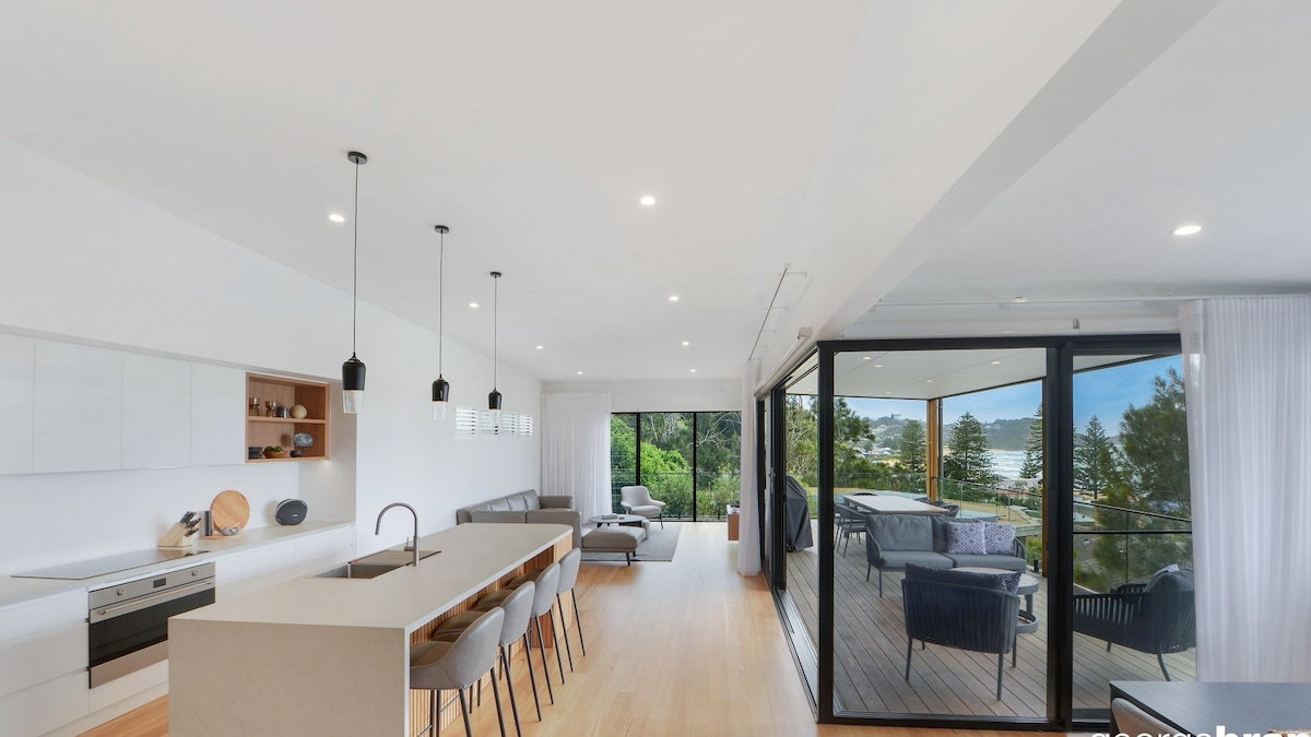 Furnished 4 Bedroom Rental in Avoca Beach