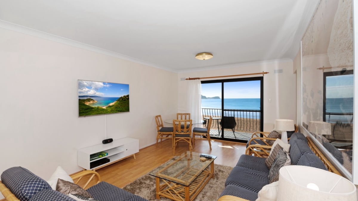 Furnished 2 Bedroom House in Avoca Beach