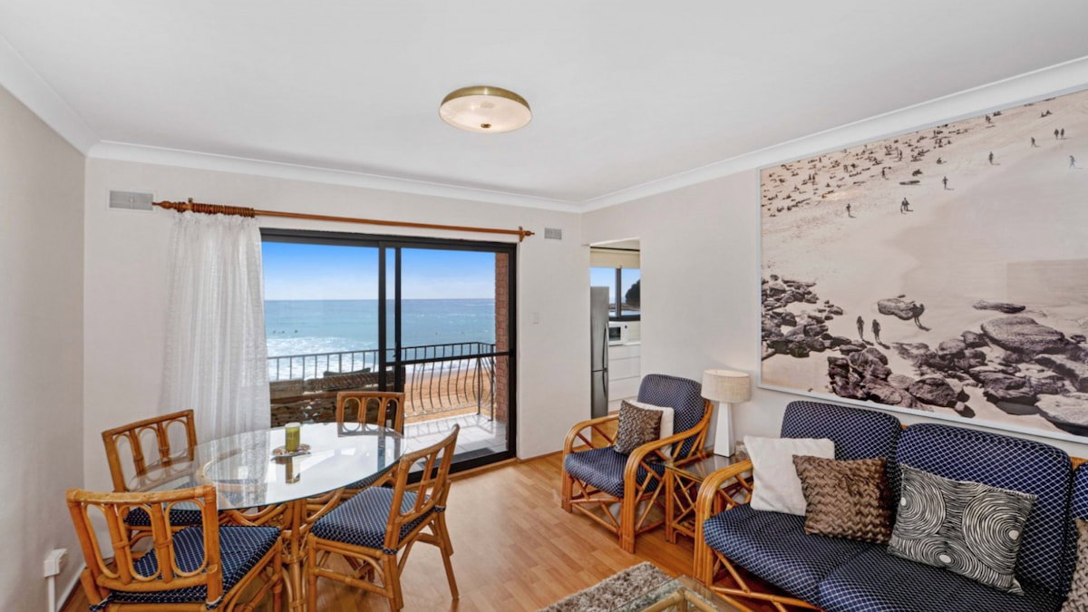 Furnished 2 Bedroom House in Avoca Beach