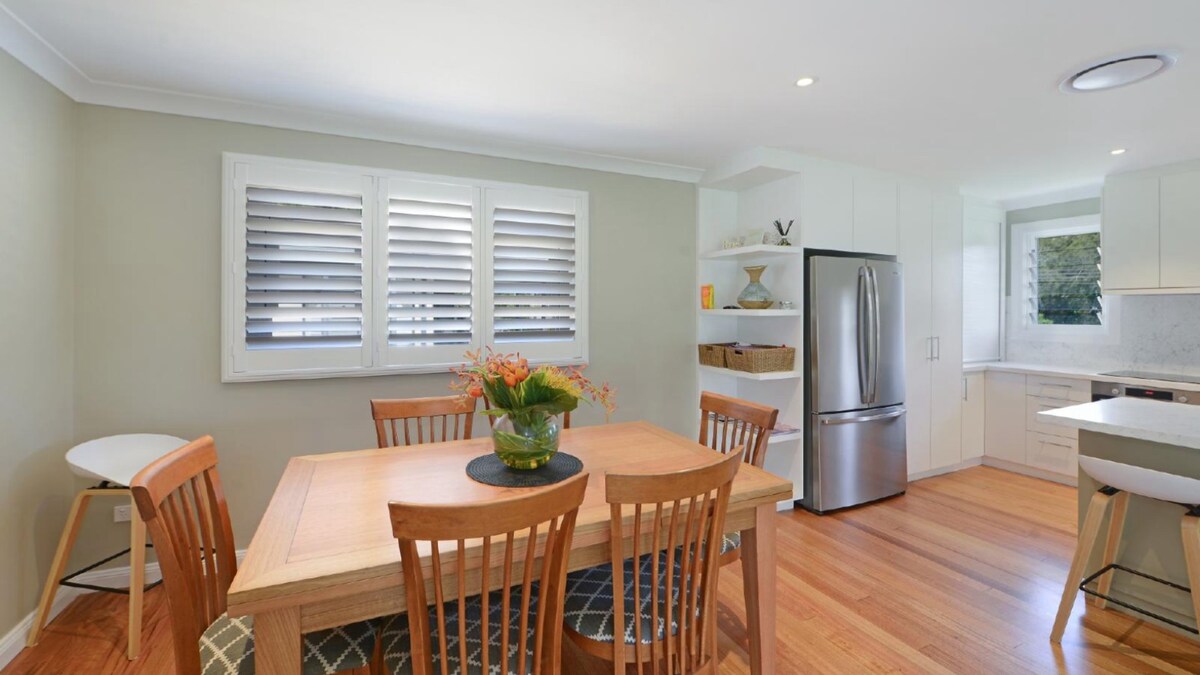 Furnished 3 Bedroom House in Avoca Beach