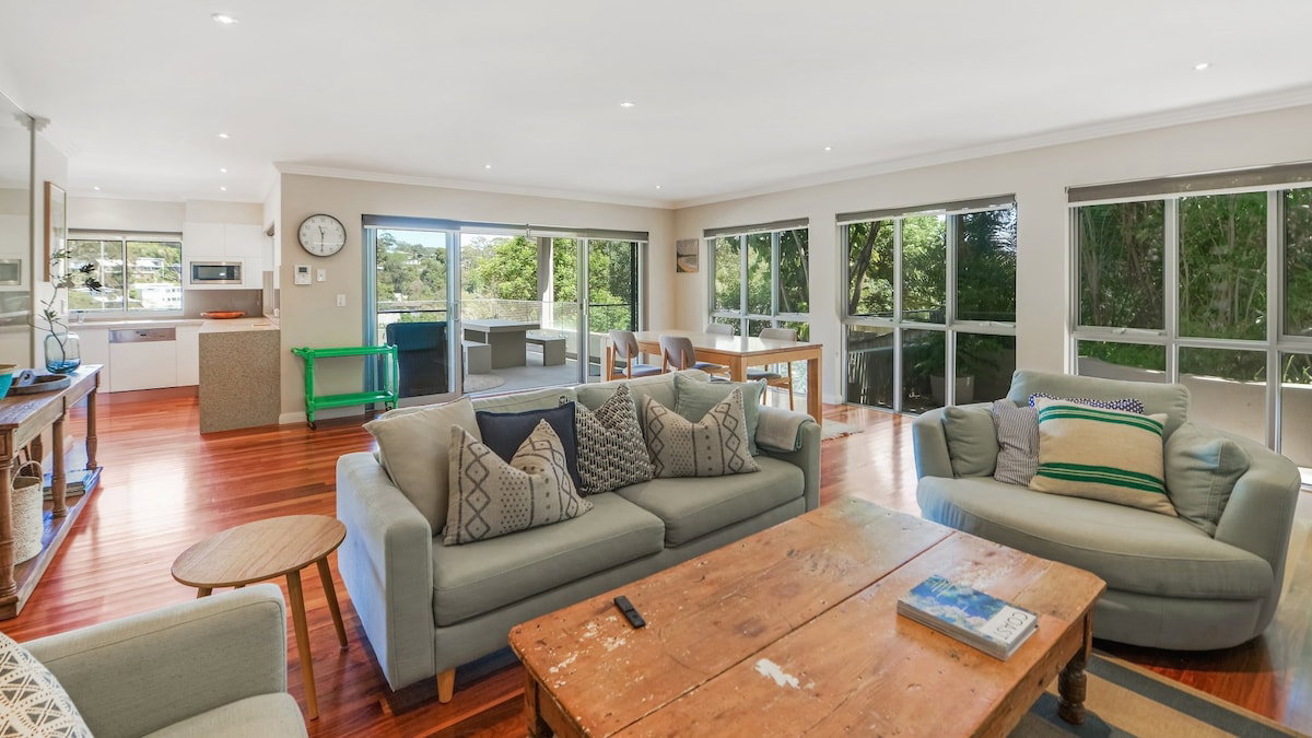 Furnished 4 Bedroom House in Avoca Beach