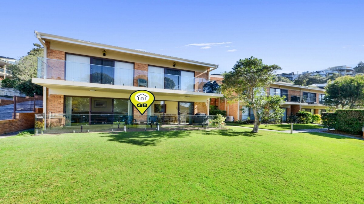 Furnished 3 Bedroom House in Avoca Beach