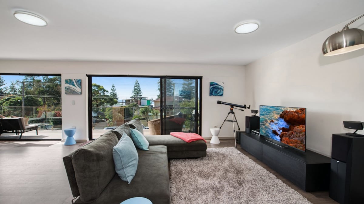 Furnished 2 Bedroom House in Avoca Beach