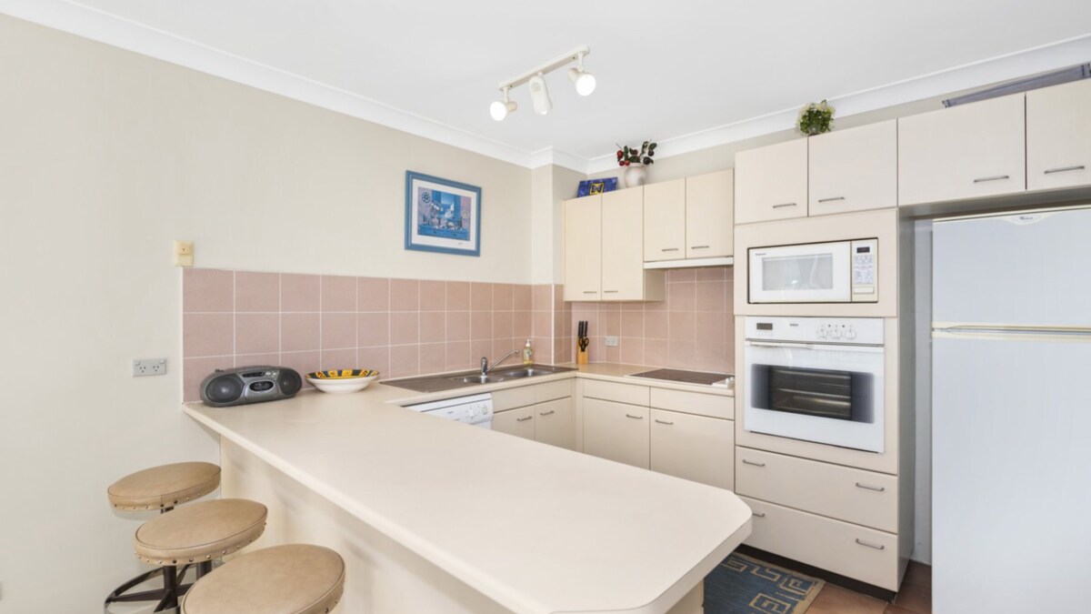 Furnished 3 Bedroom House in Avoca Beach