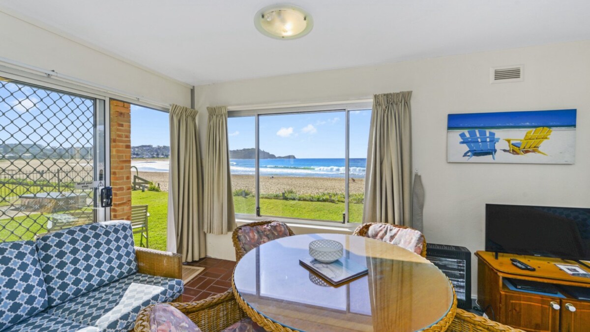 Furnished 2 Bedroom House in Avoca Beach