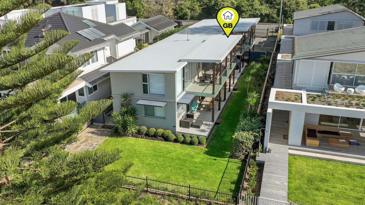 Furnished 2 Bedroom House in Avoca Beach