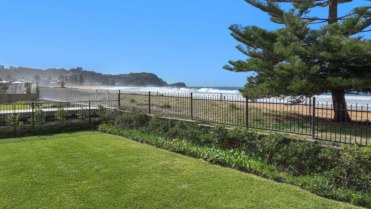 Furnished 2 Bedroom House in Avoca Beach