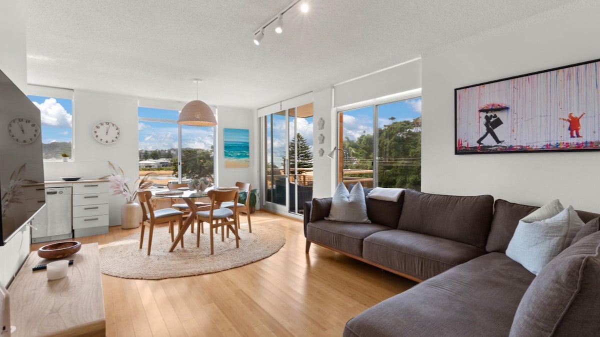 Furnished 2 Bedroom House in Avoca Beach