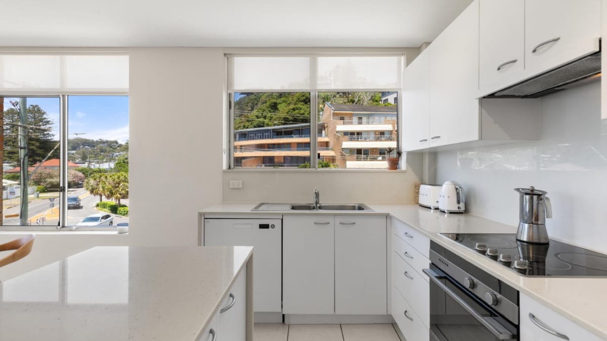Furnished 2 Bedroom House in Avoca Beach