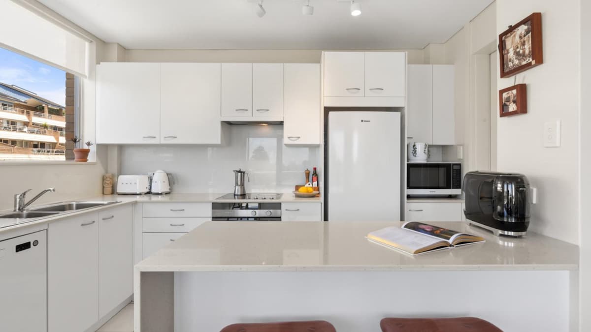 Furnished 2 Bedroom House in Avoca Beach