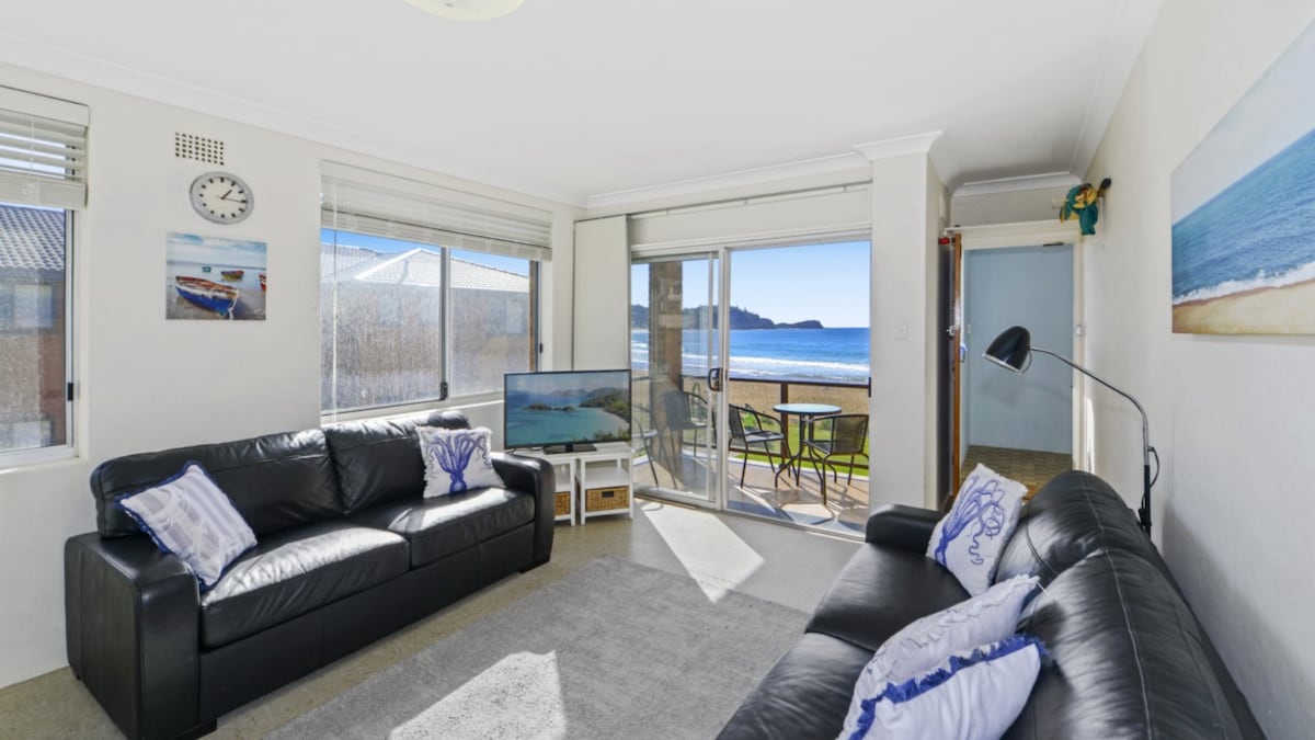 Furnished 2 Bedroom House in Avoca Beach