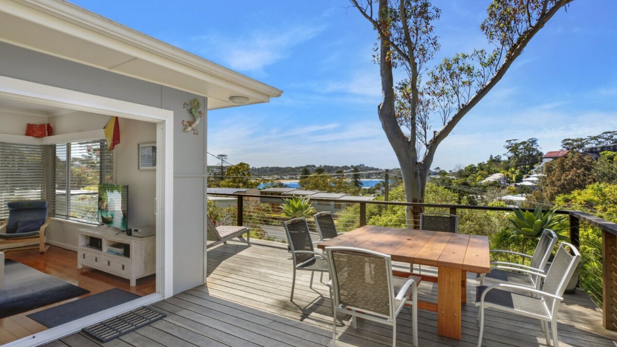 Furnished 3 Bedroom House in Avoca Beach