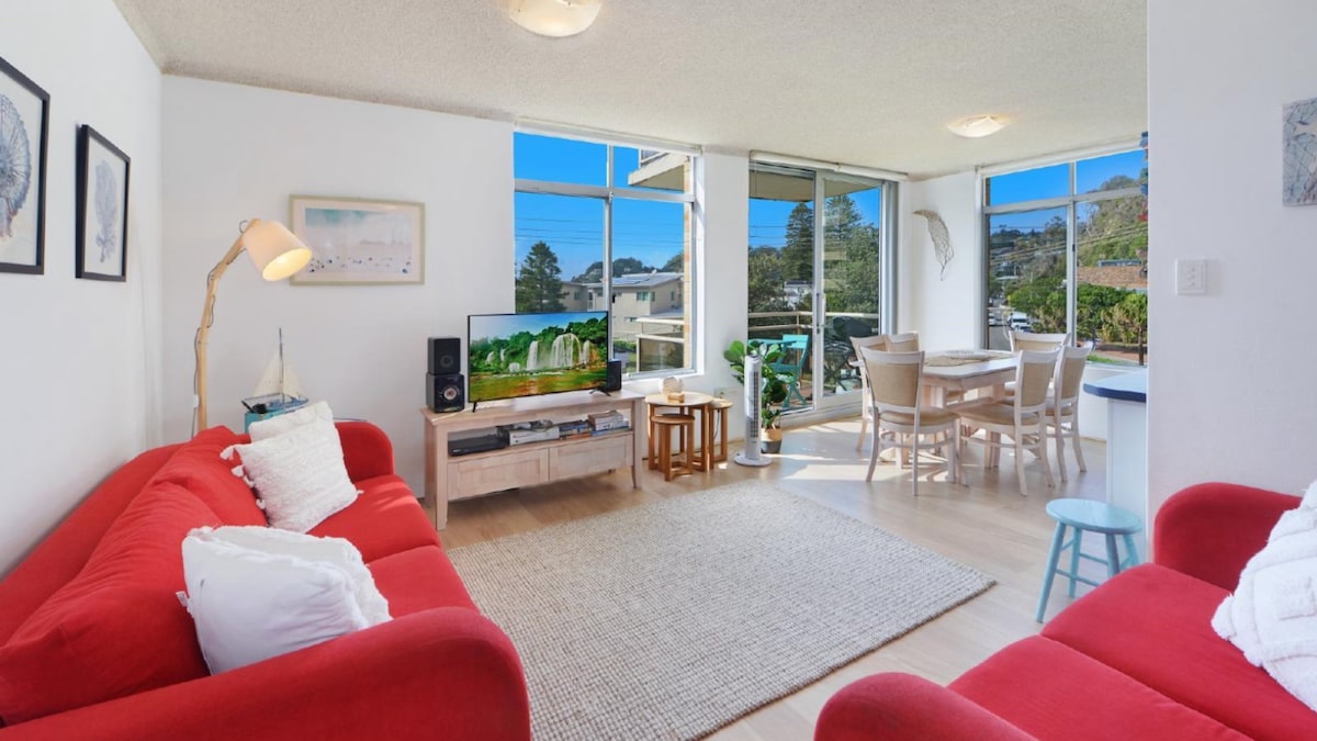 Furnished 2 Bedroom House in Avoca Beach