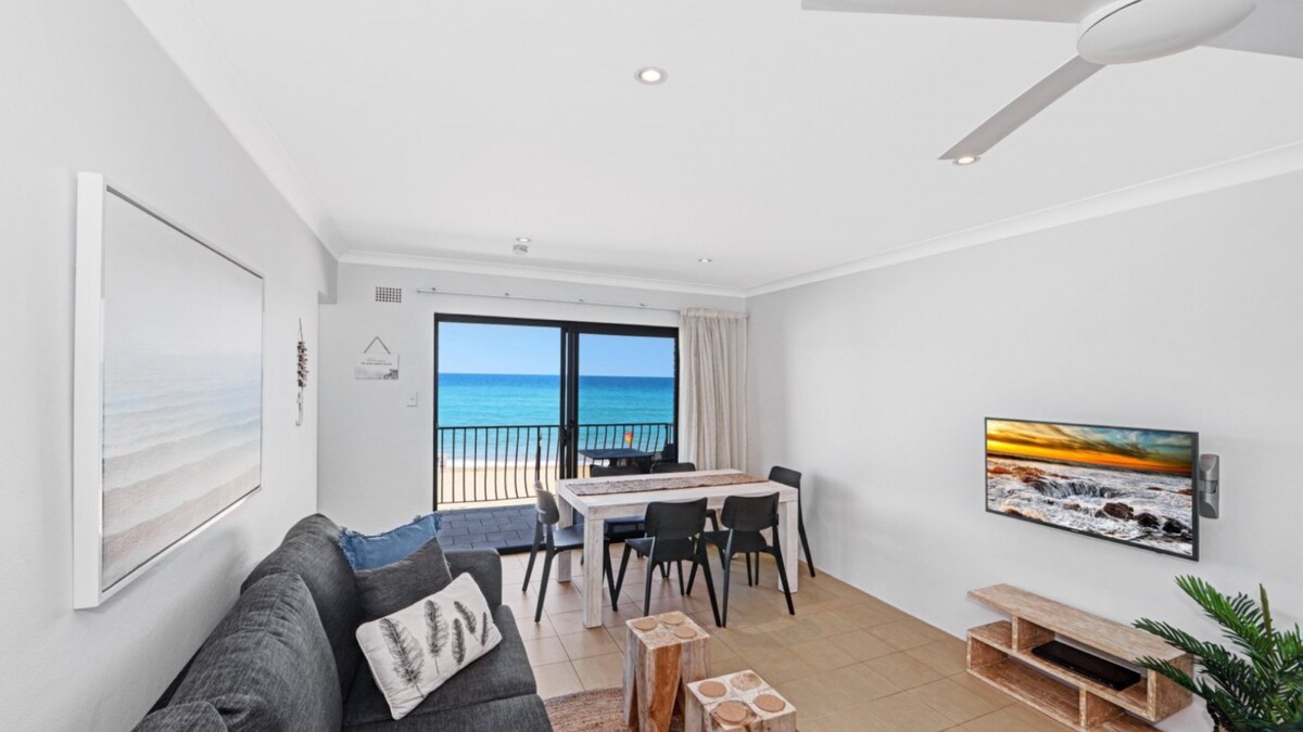Furnished 2 Bedroom House in Avoca Beach
