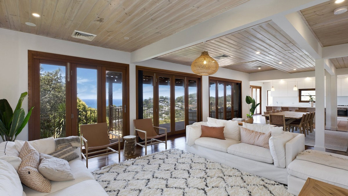 Furnished 5 Bedroom House in Avoca Beach