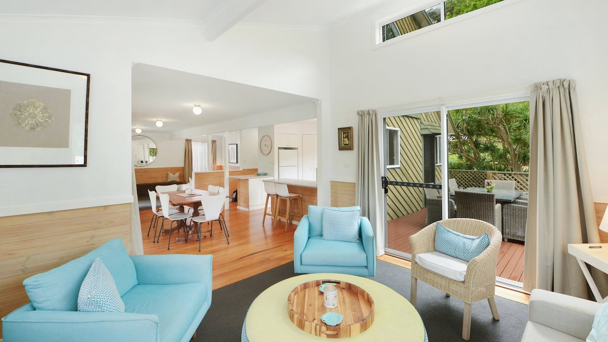 Furnished 3 Bedroom Rental in Copacabana