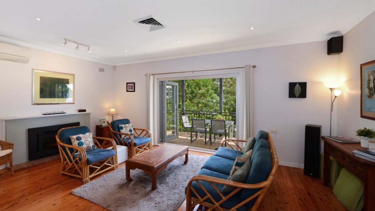 Furnished 5 Bedroom House in Avoca Beach