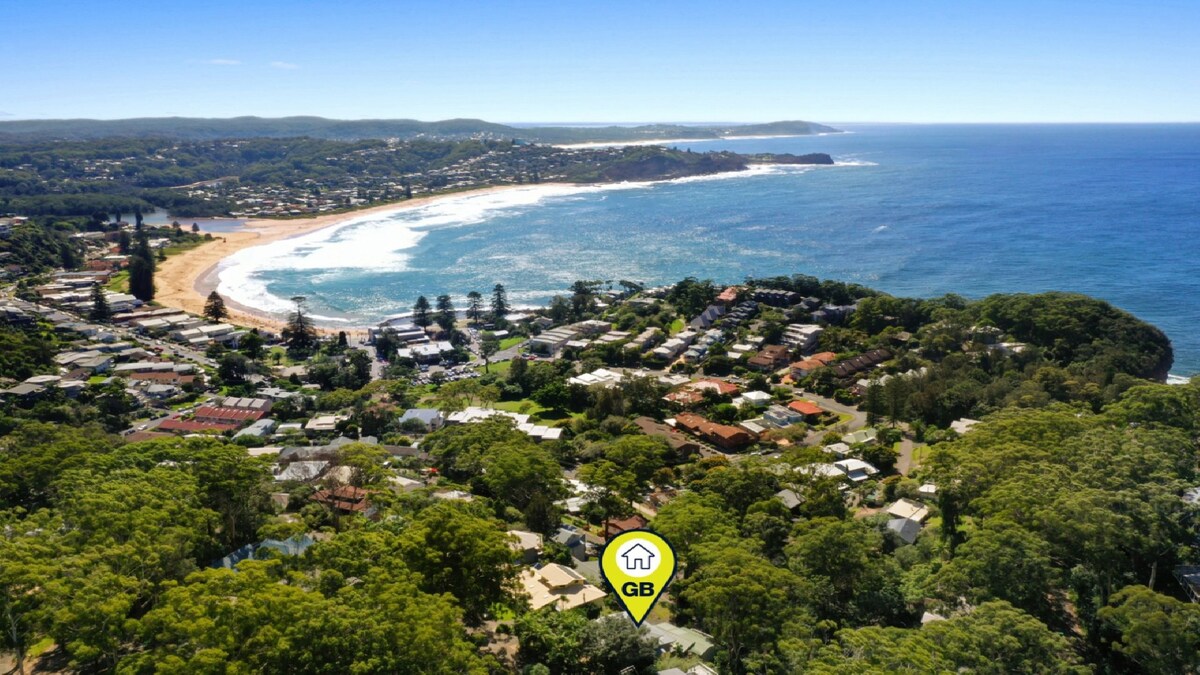 Furnished 4 Bedroom House in Avoca Beach