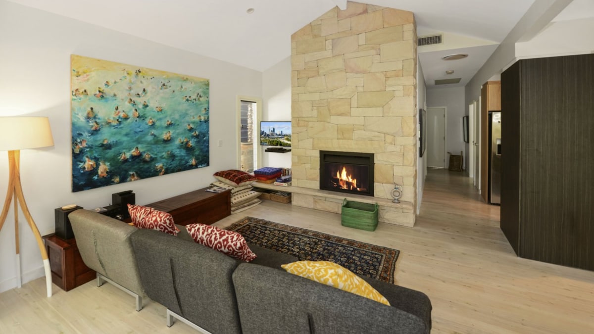 Furnished 3 Bedroom Rental in MacMasters Beach