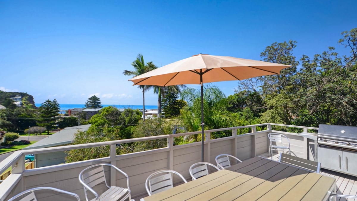 Furnished 4 Bedroom House in Copacabana