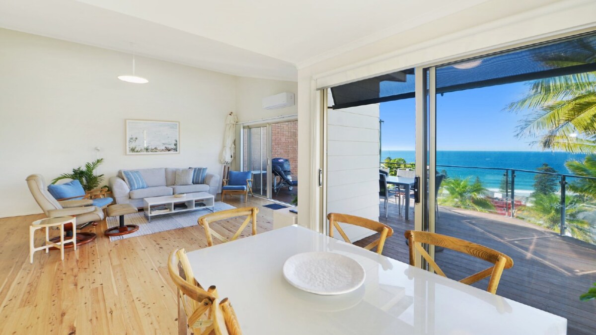 Furnished 3 Bedroom House in Avoca Beach