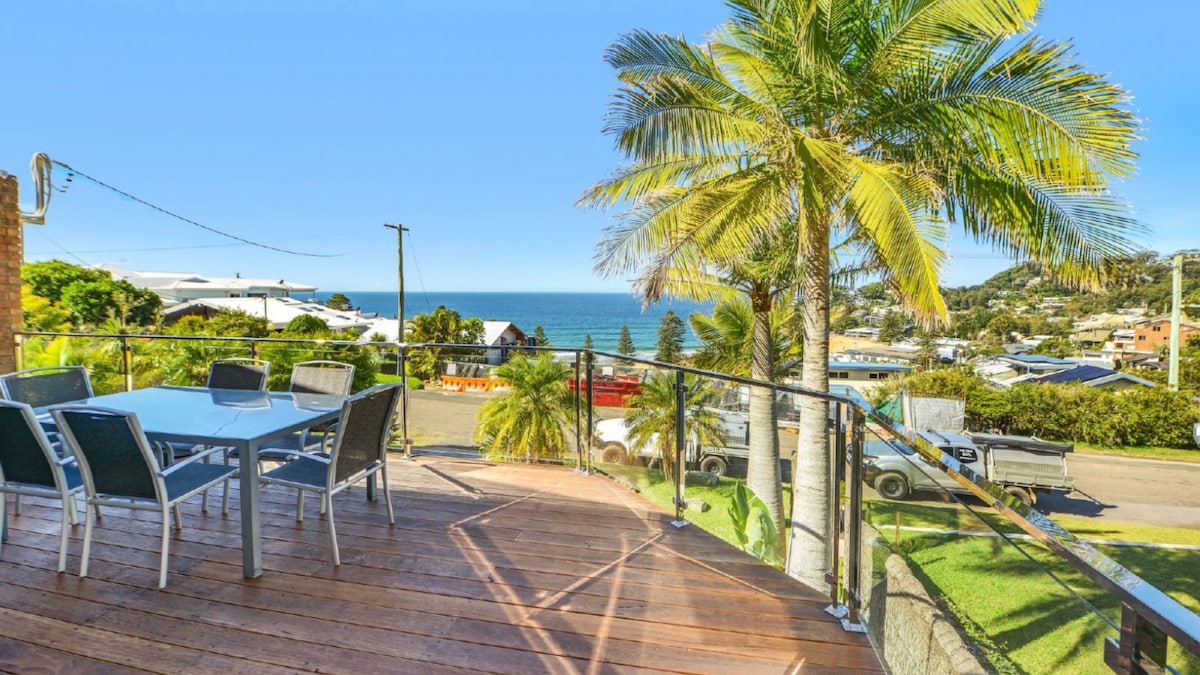 Furnished 3 Bedroom House in Avoca Beach