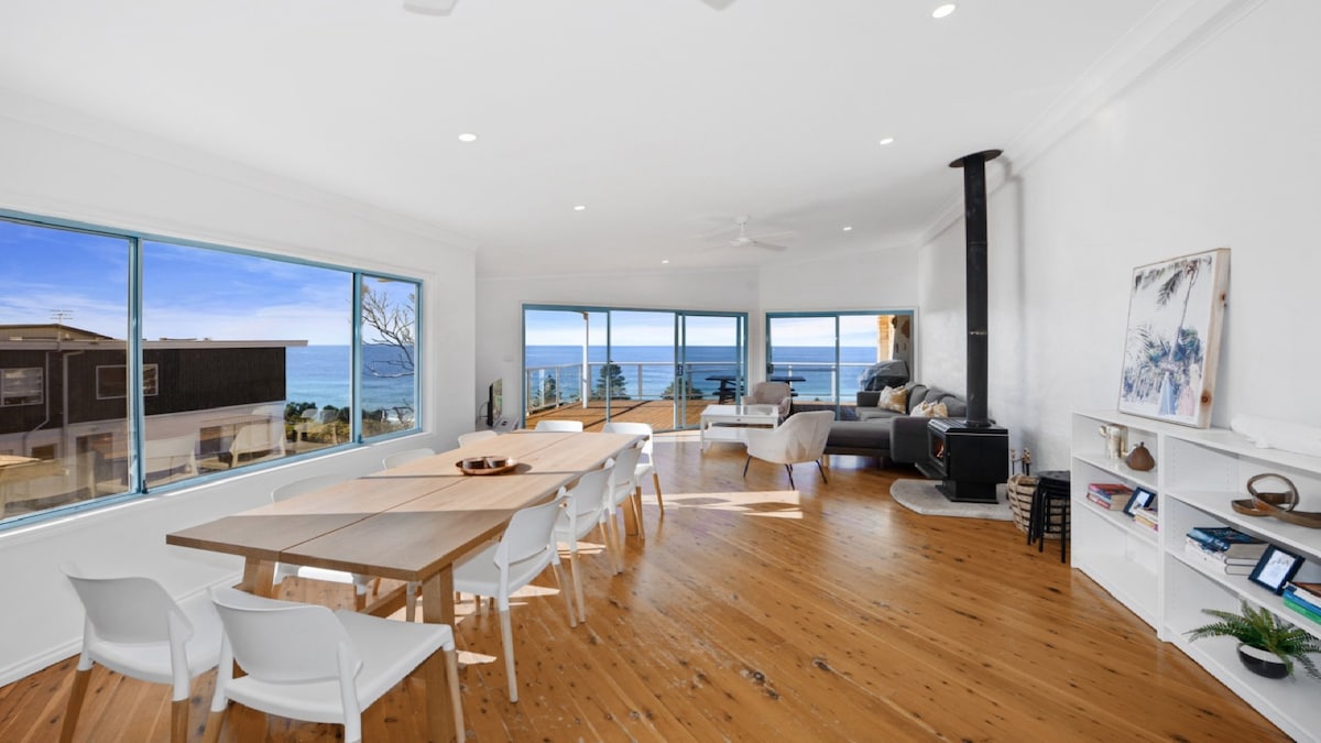 Furnished 4 Bedroom House in Avoca Beach