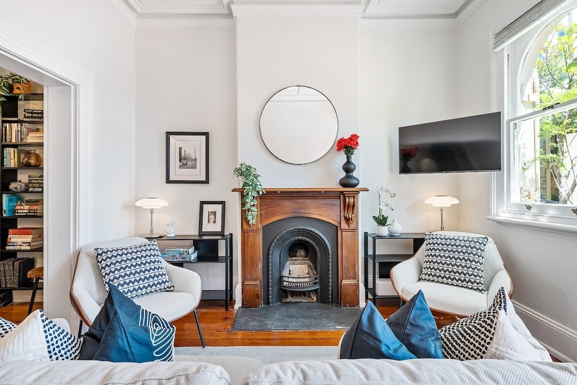 Furnished 3 Bedroom House in Millers Point