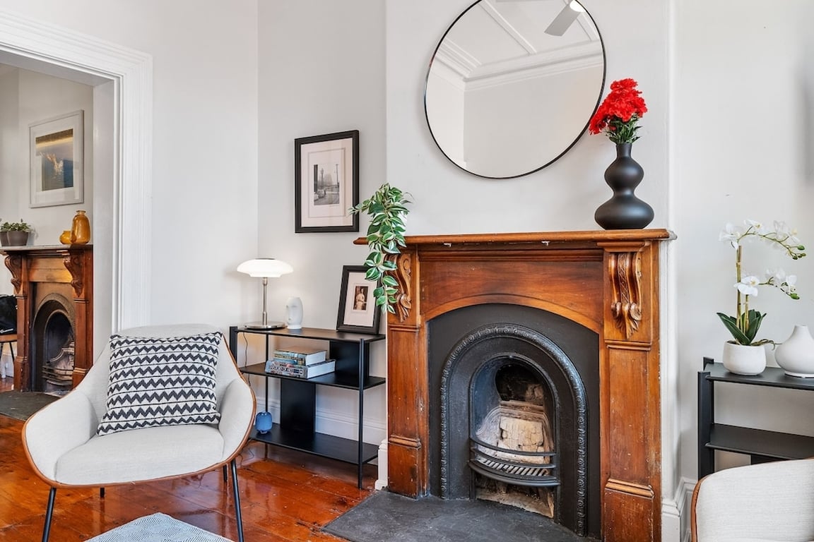 Furnished 3 Bedroom House in Millers Point