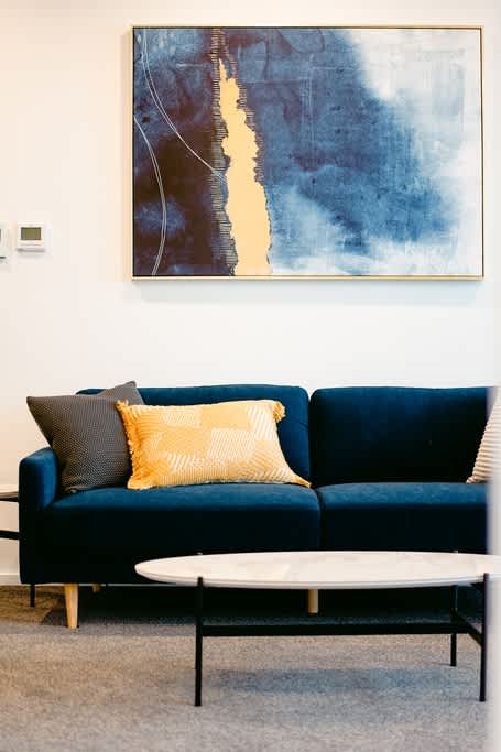 Furnished 2 Bedroom Rental in Southbank