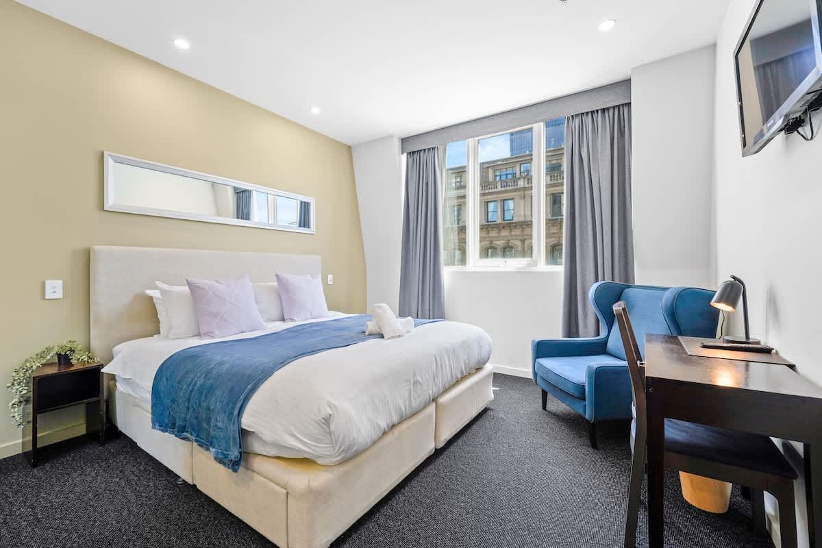 Furnished 1 Bedroom Rental in Docklands