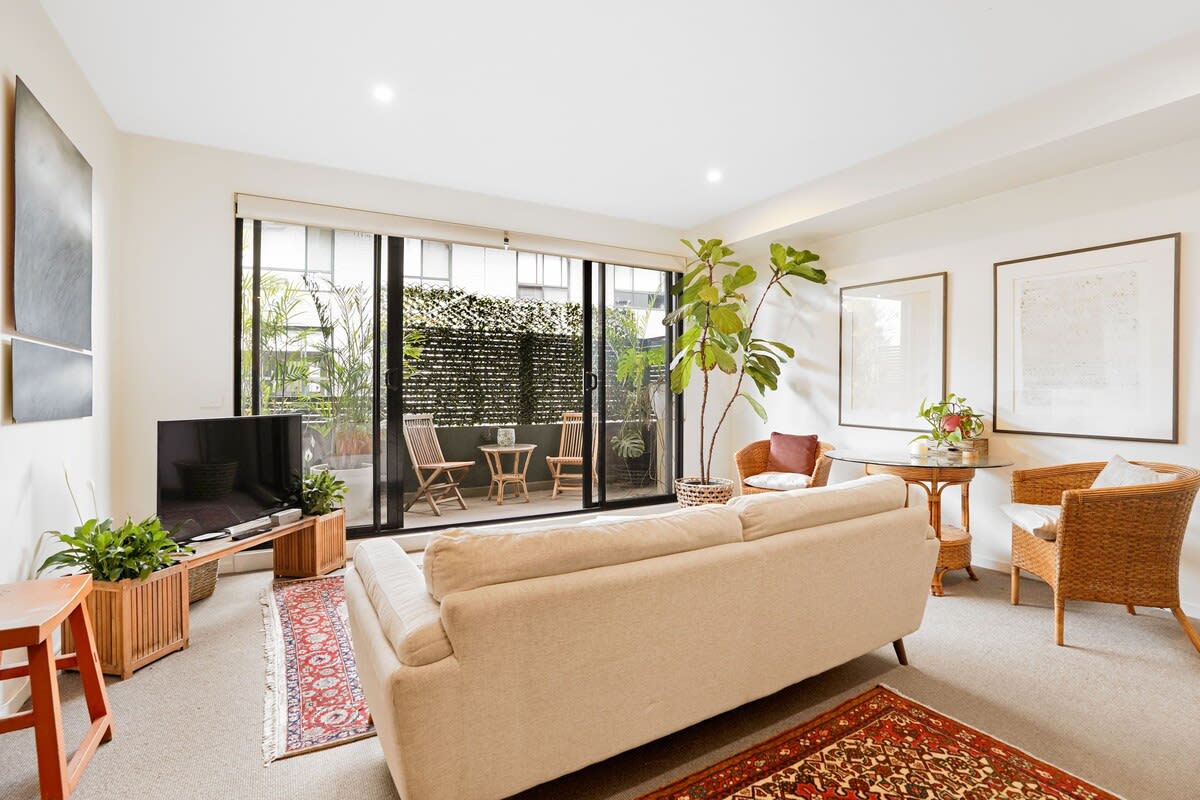 Furnished 1 Bedroom Apartment in Richmond