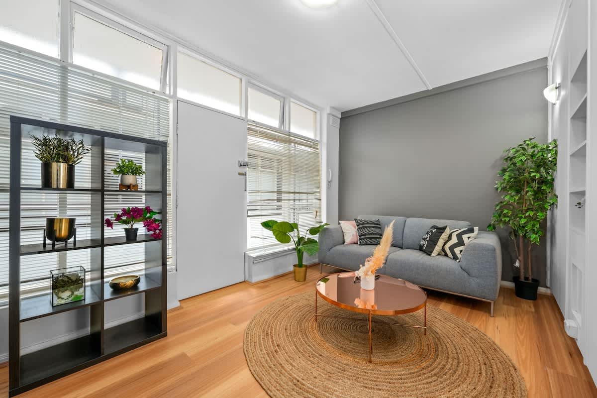 Furnished 1 Bedroom Apartment in St Kilda West