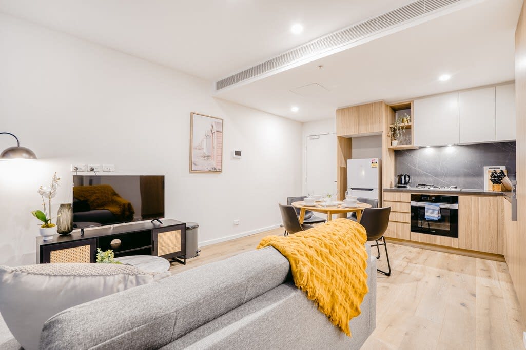 Furnished 2 Bedroom Apartment in Moonee Ponds
