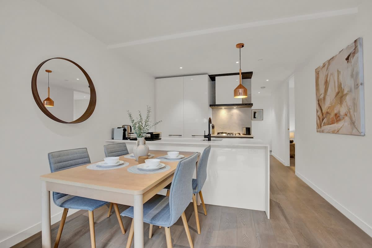 Furnished 2 Bedroom Apartment in Elwood