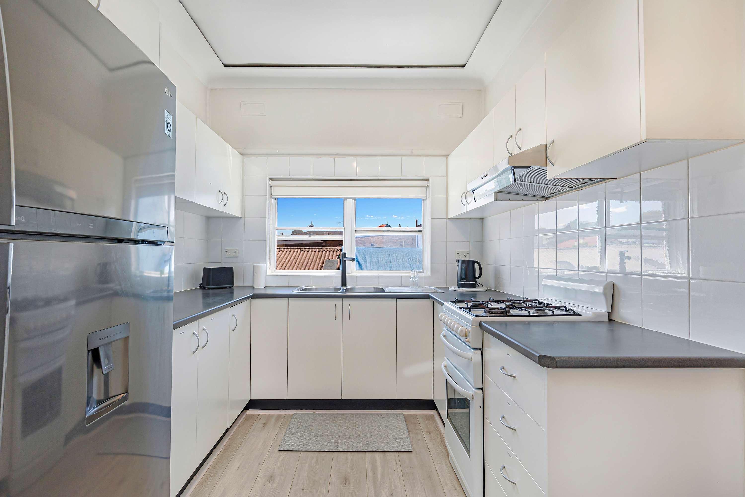 Furnished 2 Bedroom Apartment in Earlwood