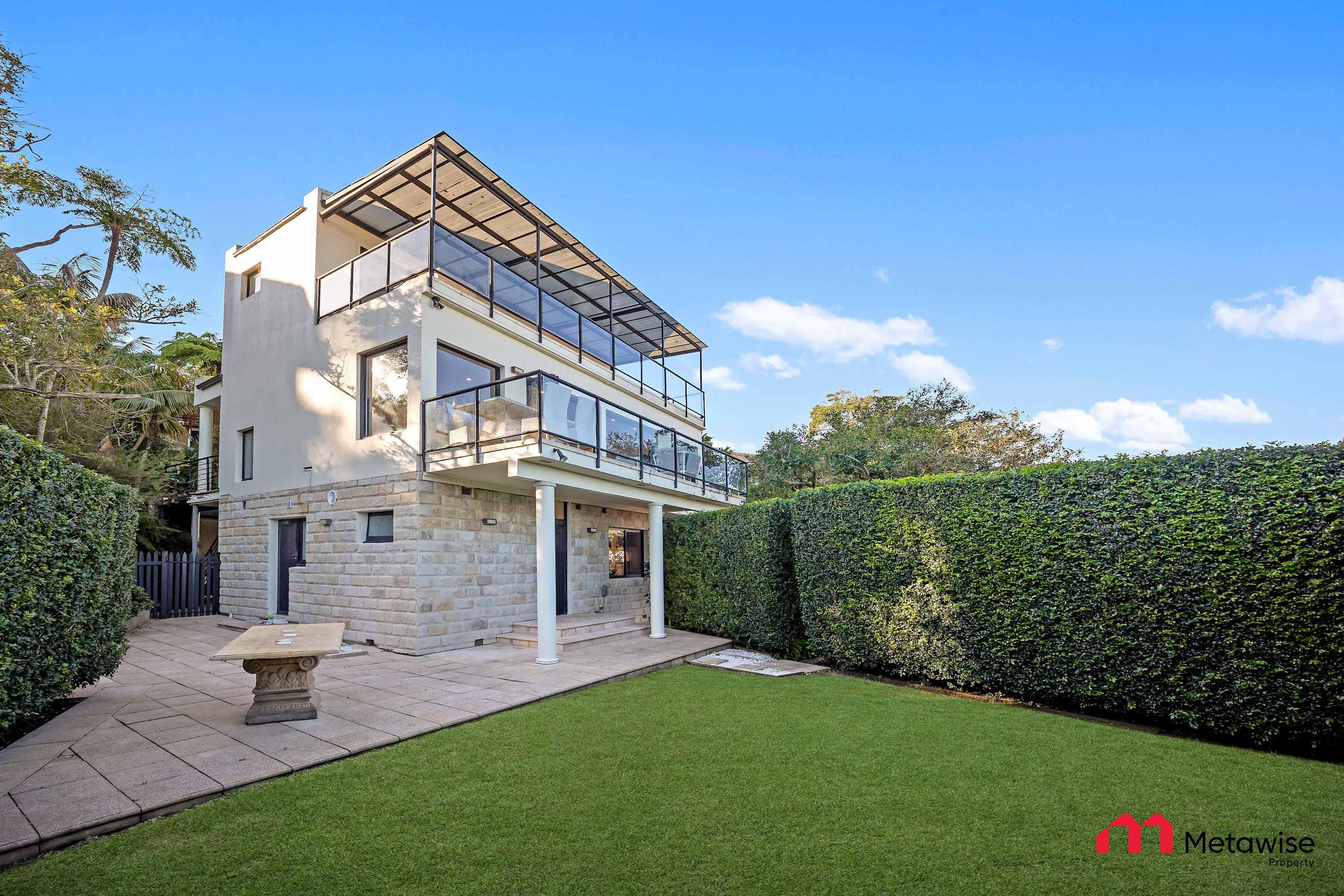 Furnished 6 Bedroom House in Seaforth