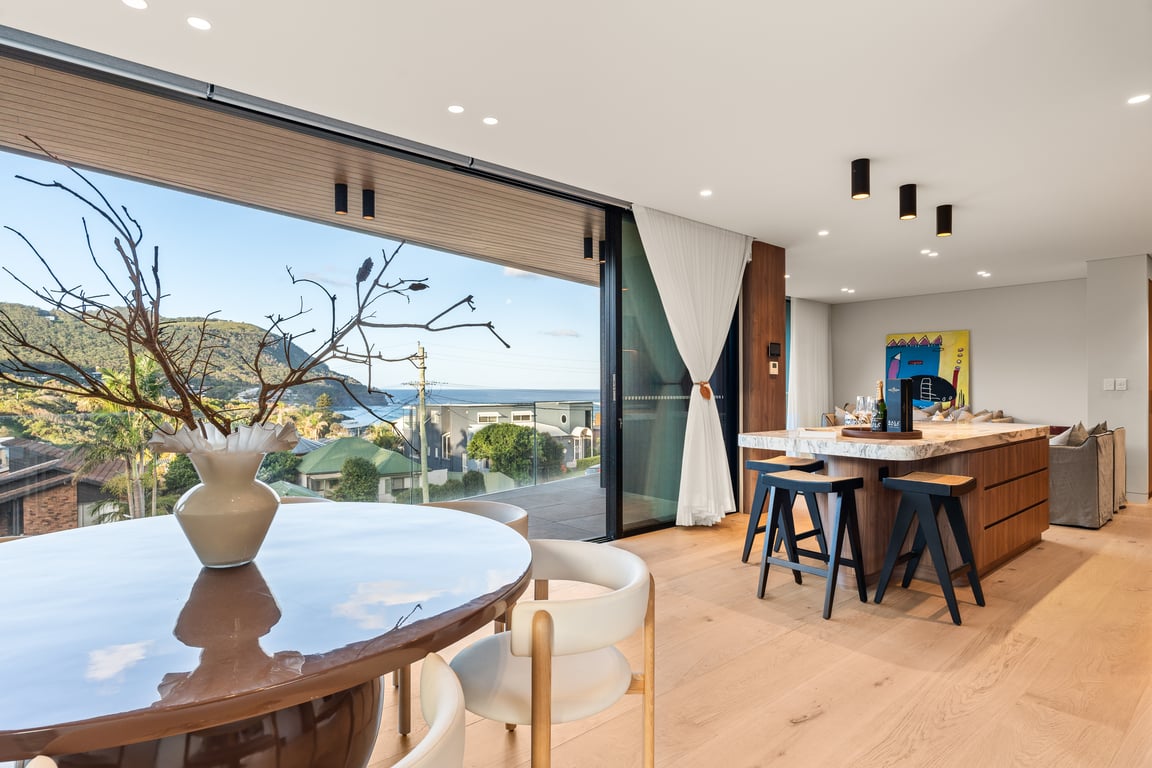 Furnished 4 Bedroom House in Stanwell Park